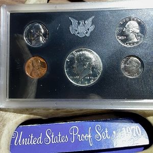 United states 1970 proof set! Non circulated.. these guys are so beautiful!